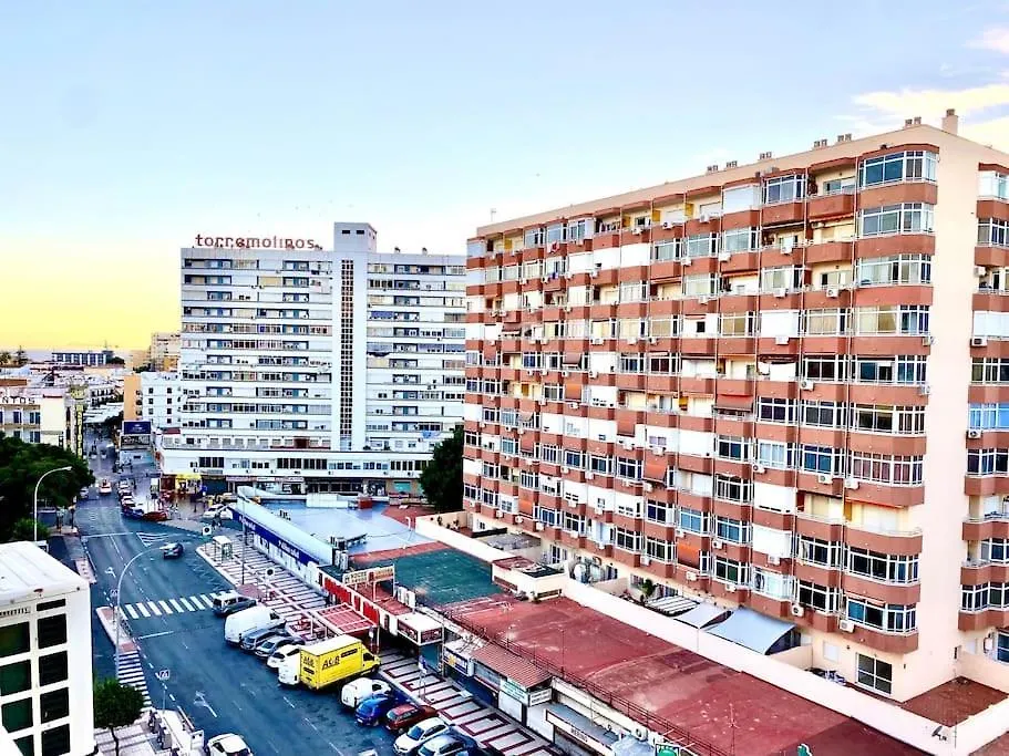 Your Perfect Stay In The Center Of Torremolinos. 스페인